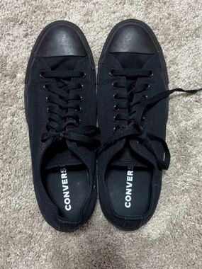 Converse Black Low-Top Canvas Sneakers Unisex W-11 M-9.5